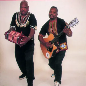 Buyisani Lomswami — Ngane Ziy'Amfisa