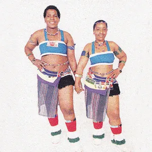Uxolo — Amatshitshi Amhlophe