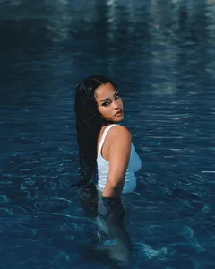 Mamma — Zee Nxumalo