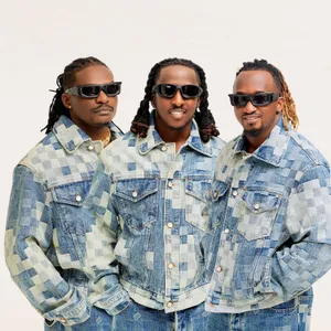 B2C Batch 1 — Bebe Cool and B2C